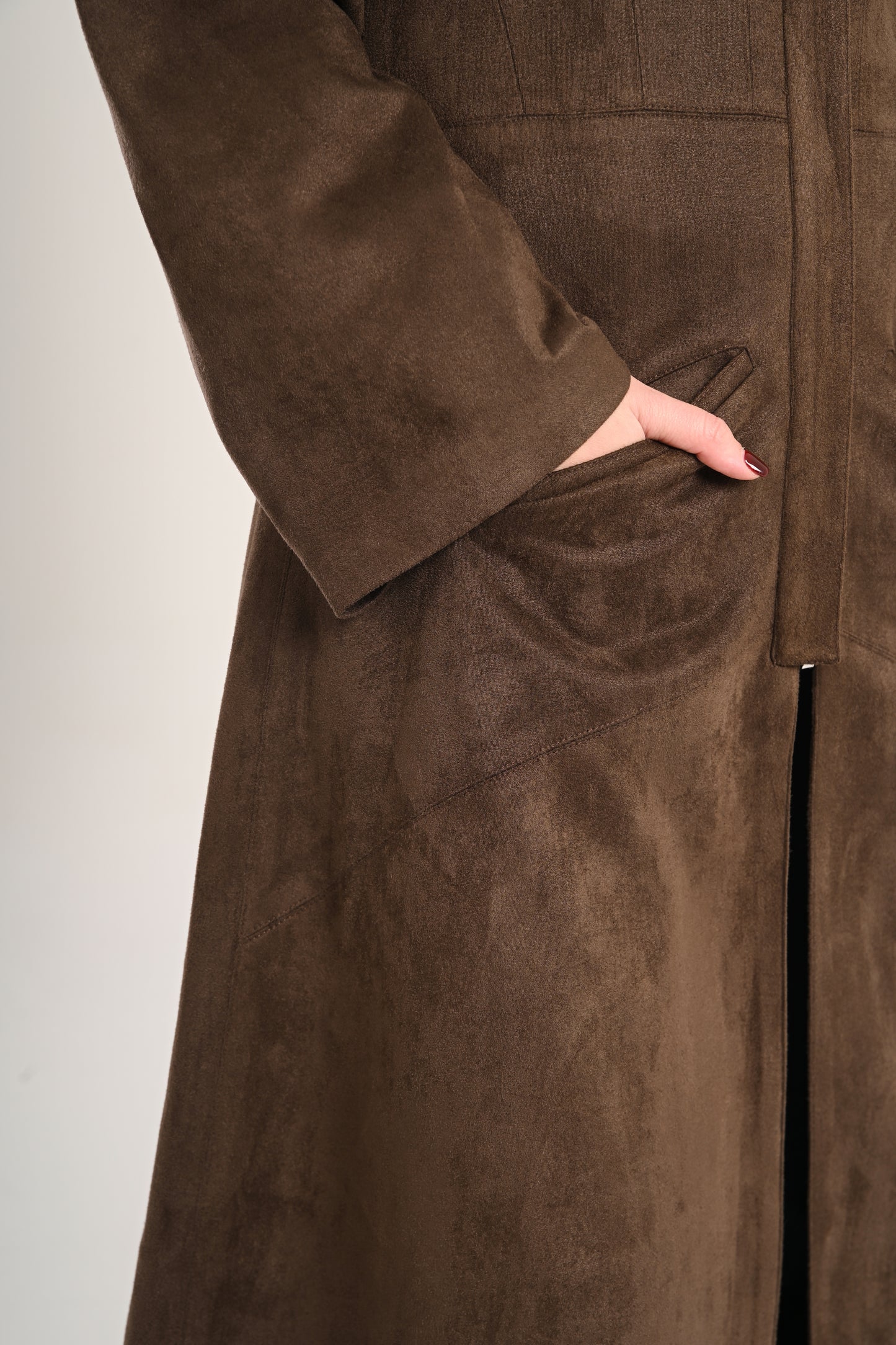 CLASSY SUEDE