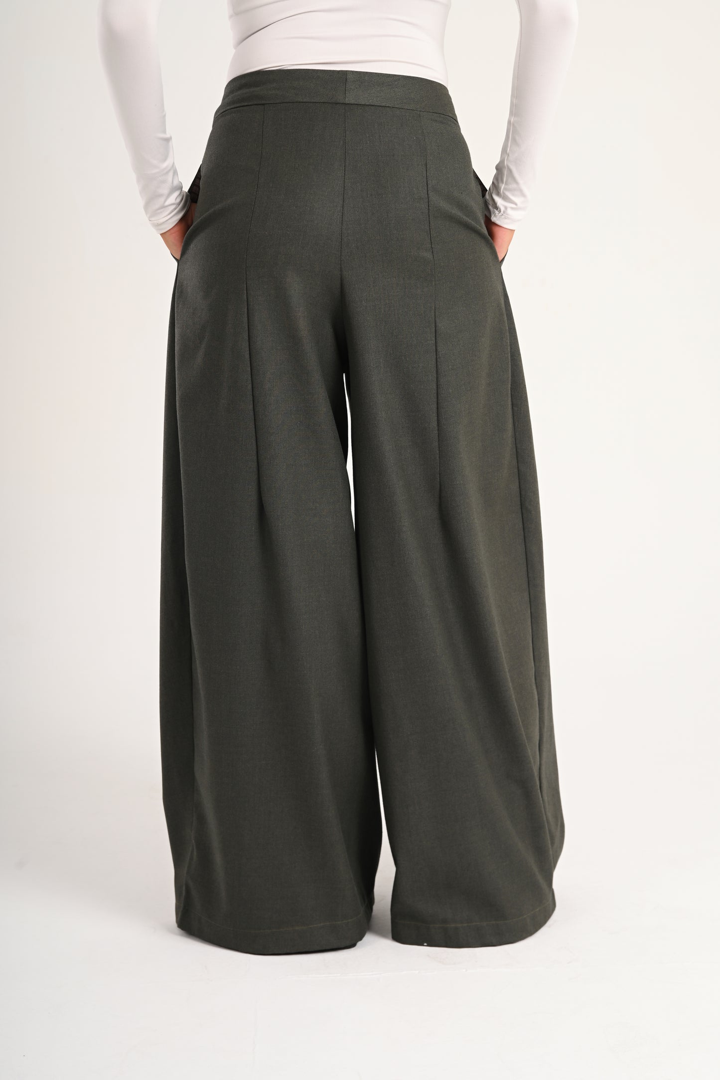 OLIVE TROUSERS