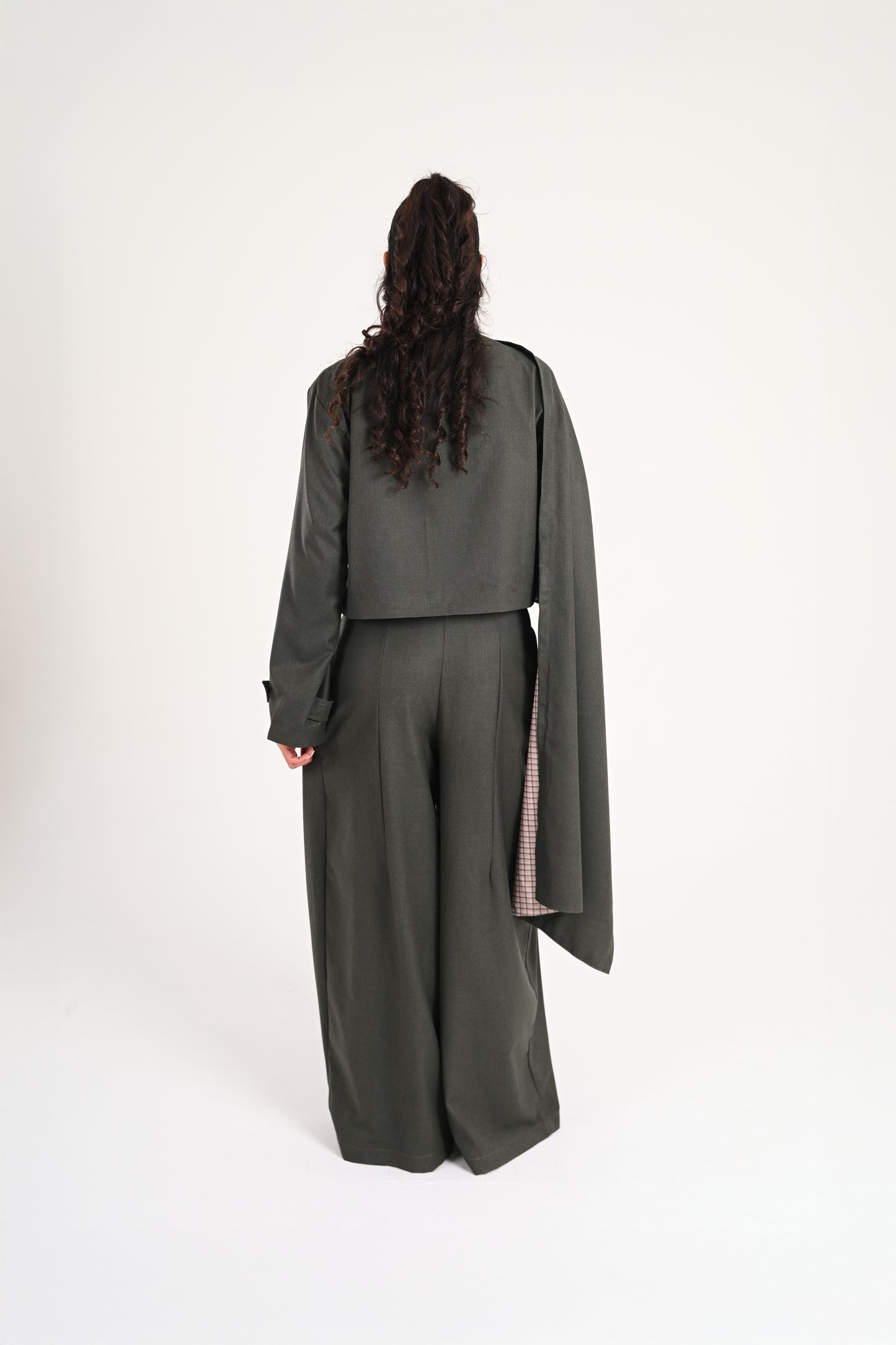 OLIVE CAPE JACKET